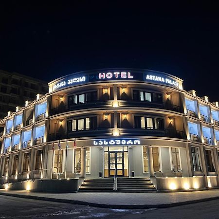 Astana Palace Gori Exteriör bild